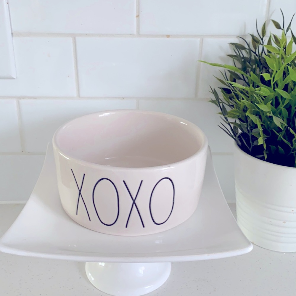 SOLD Rae Dunn XOXO Dog Bowl